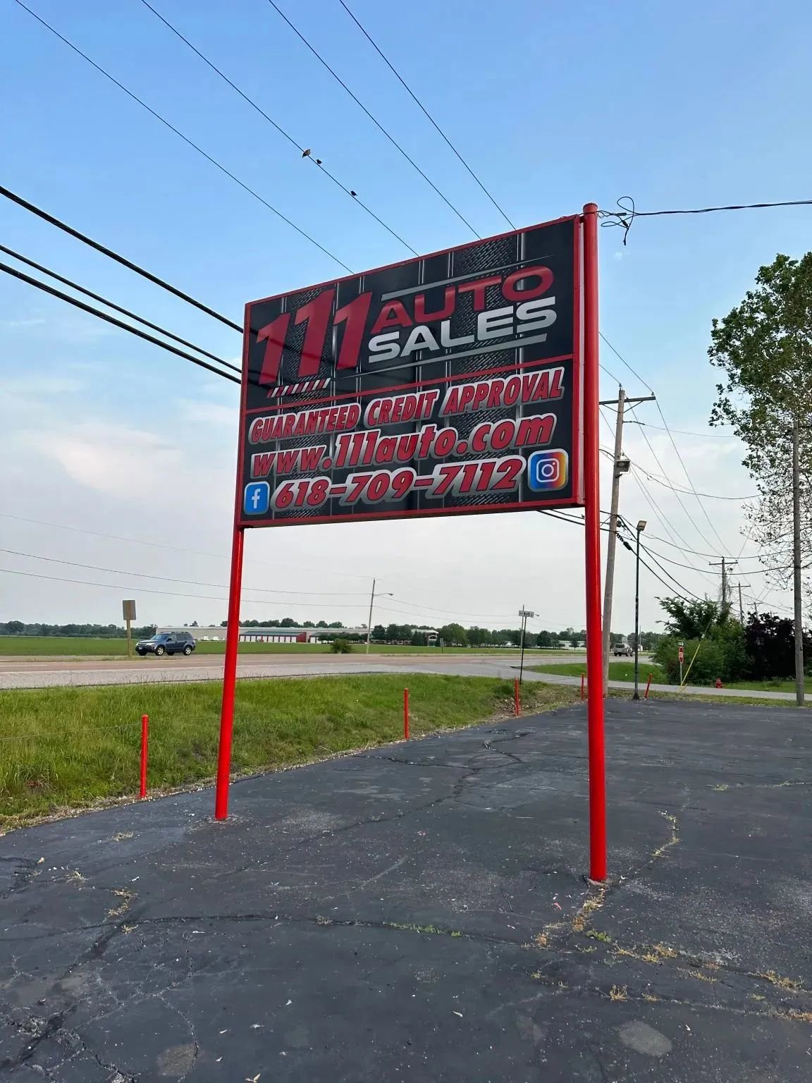 Used 2011 Cadillac Escalade EXT Premium image 32