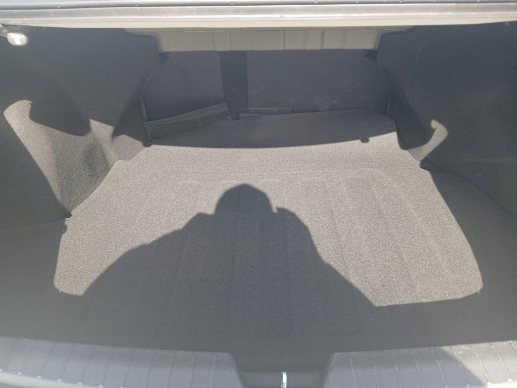 Used 2013 Kia Optima LX image 19