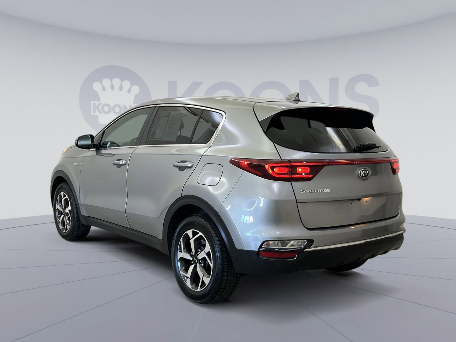 Used 2020 Kia Sportage LX w/ LX Popular Package image 4