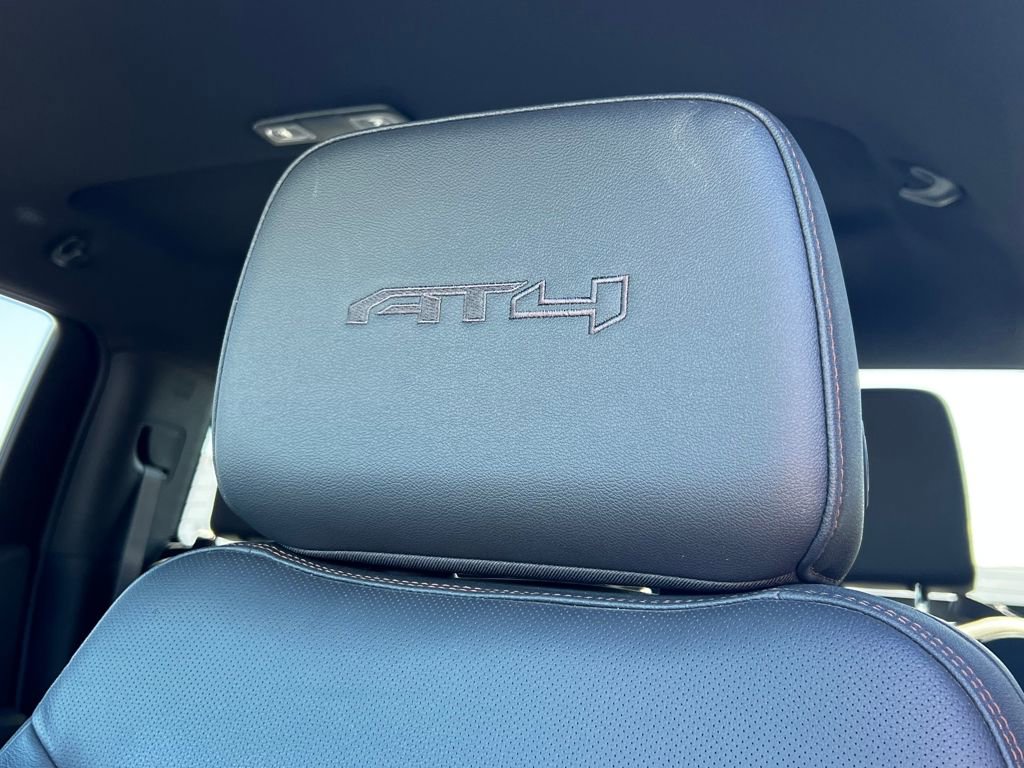 Used 2025 GMC Sierra 1500 AT4 AWD/4WD image 13