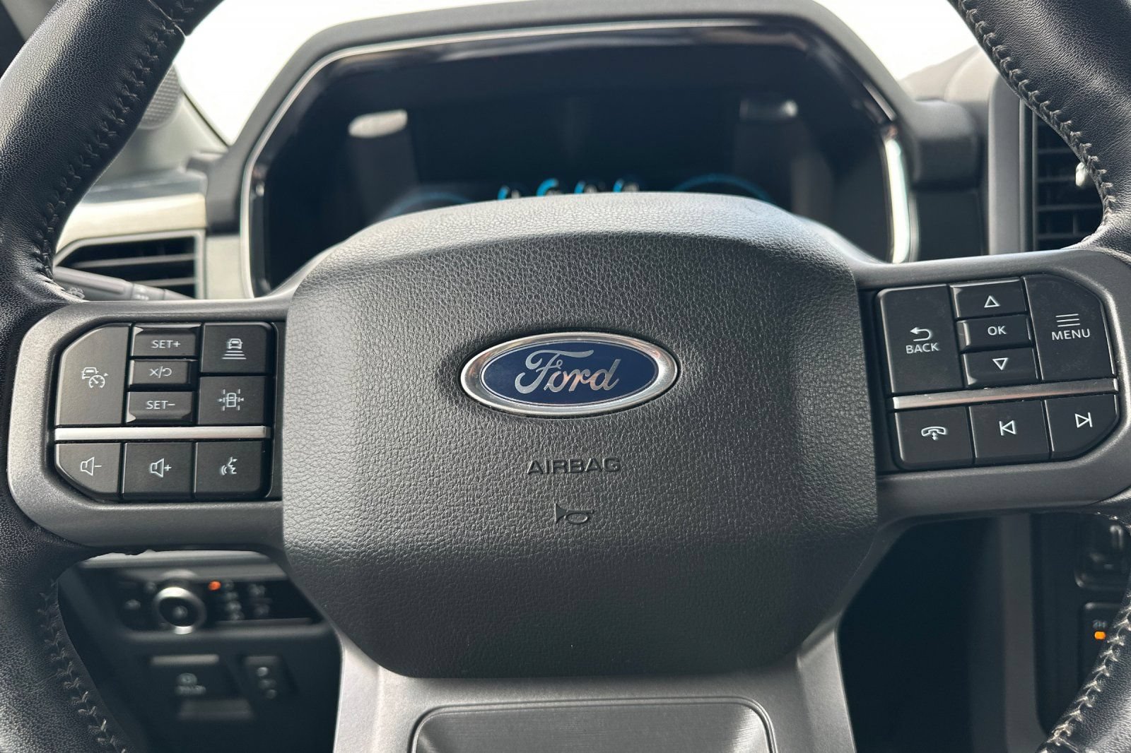 Certified 2023 Ford F150 Lariat w/ Equipment Group 502A High AWD/4WD image 22