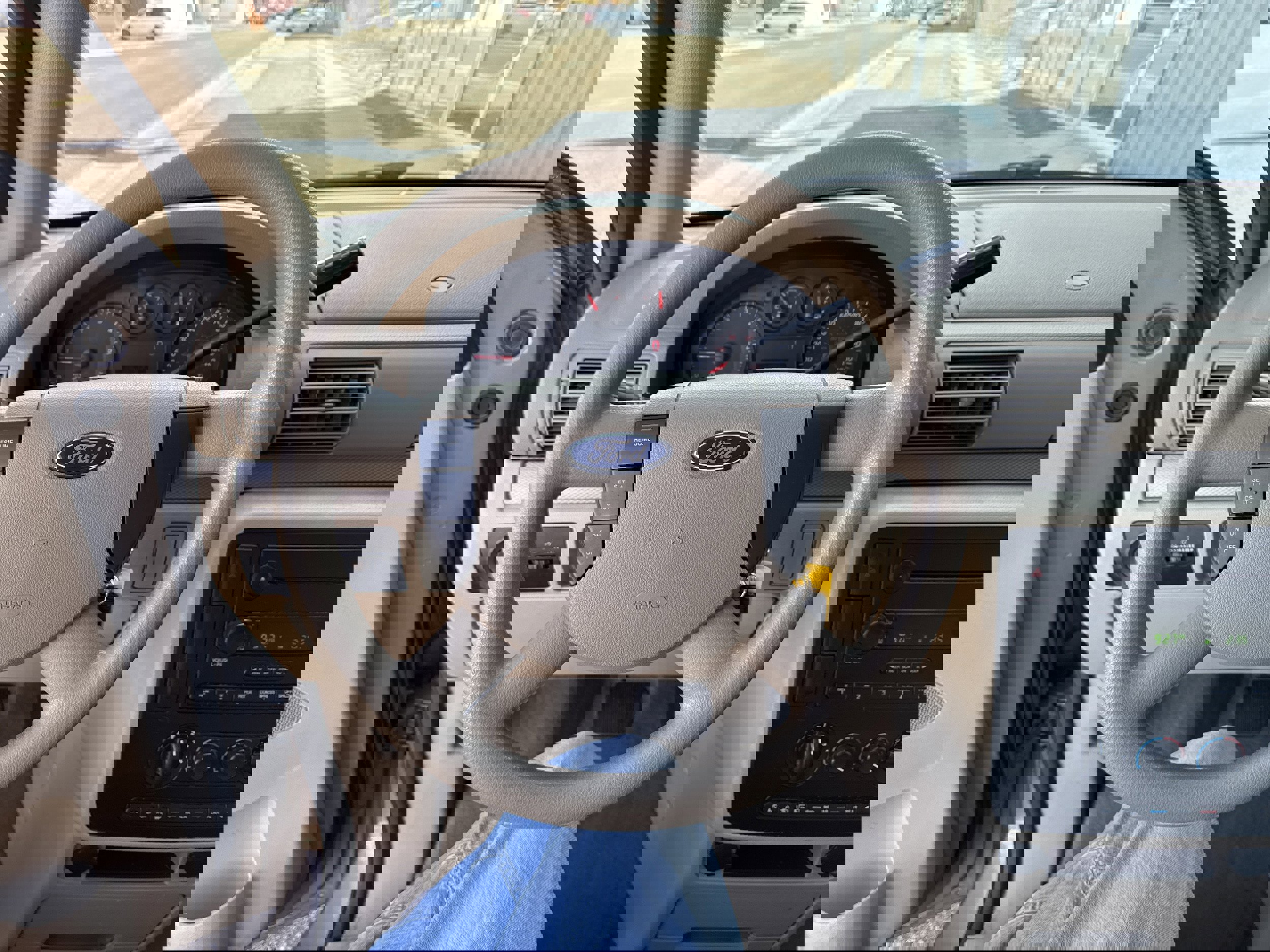 Used 2005 Ford Freestar SES image 12