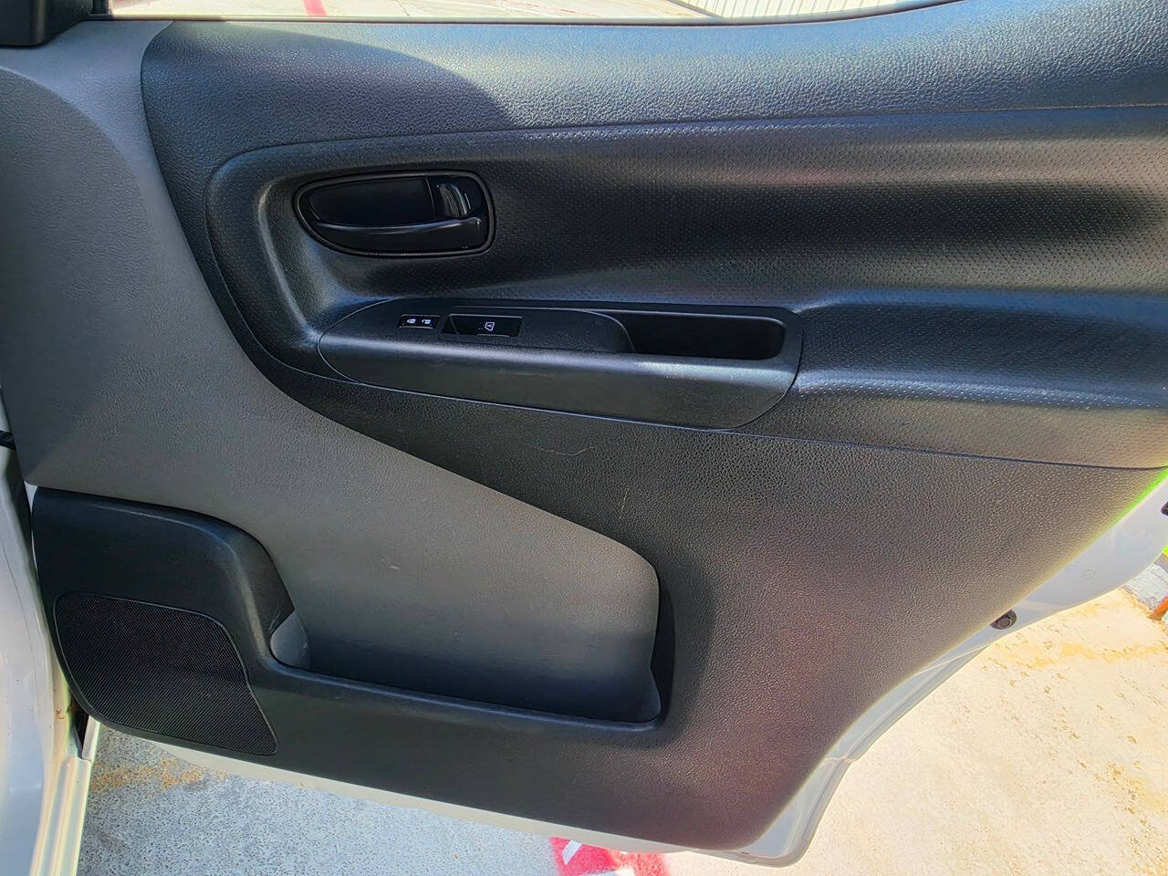 Used 2017 Nissan NV200 SV w/ Technology Package FWD image 30