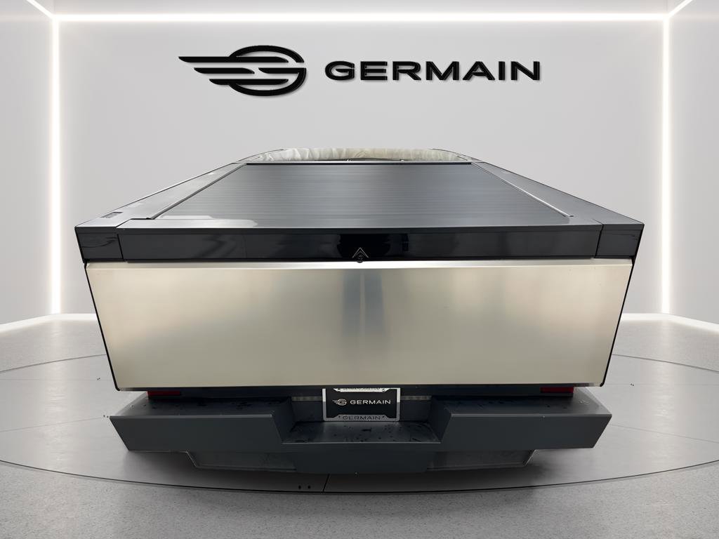 Used 2024 Tesla Cybertruck AWD Crew Cab image 7