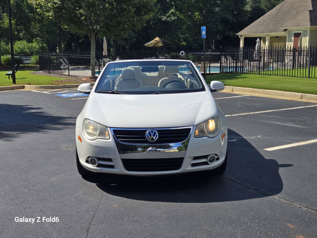 Used 2008 Volkswagen Eos 2.0T image 2