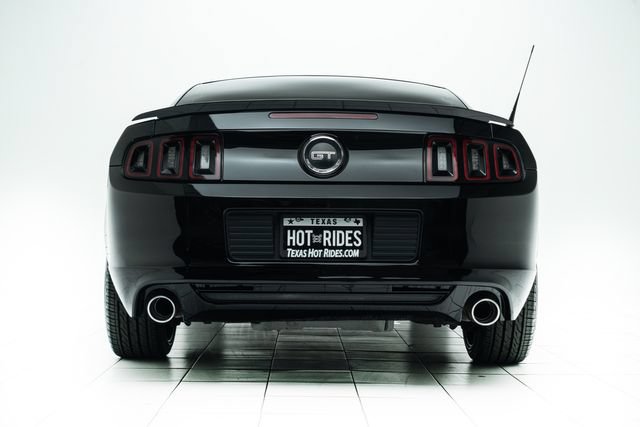 Used 2013 Ford Mustang GT RWD image 15