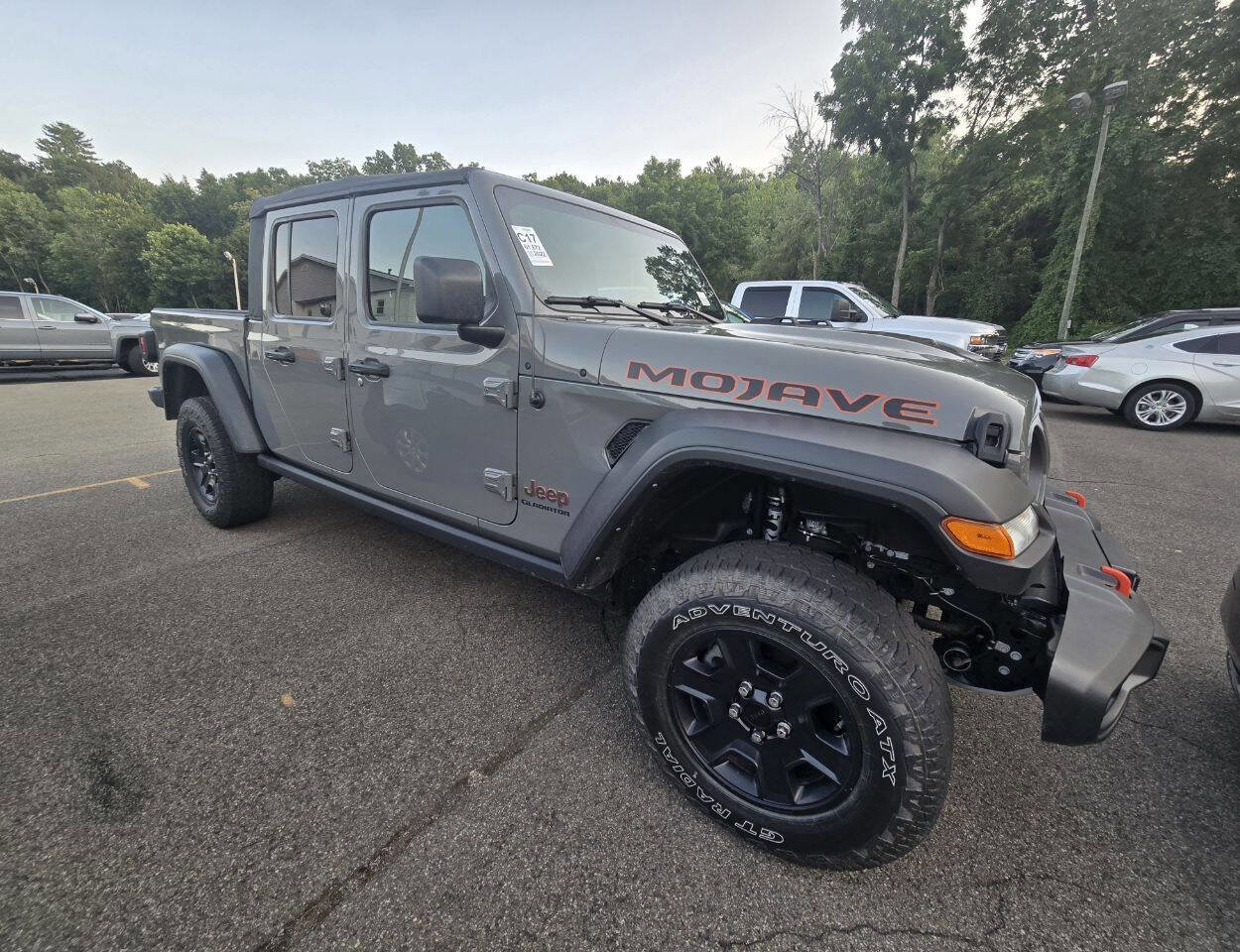 Used 2022 Jeep Gladiator Mojave image 4