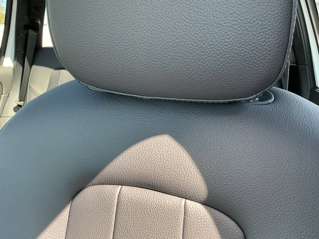 New 2026 Mercedes-Benz GLB 250 4MATIC image 13