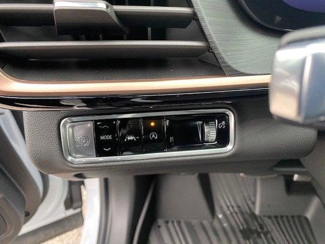 New 2026 Buick Envision Sport Touring image 17