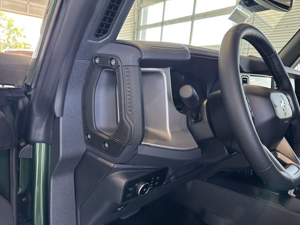 New 2025 Ford Bronco Outer Banks w/ Sasquatch Package image 23