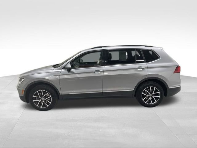 Certified 2021 Volkswagen Tiguan SE image 4
