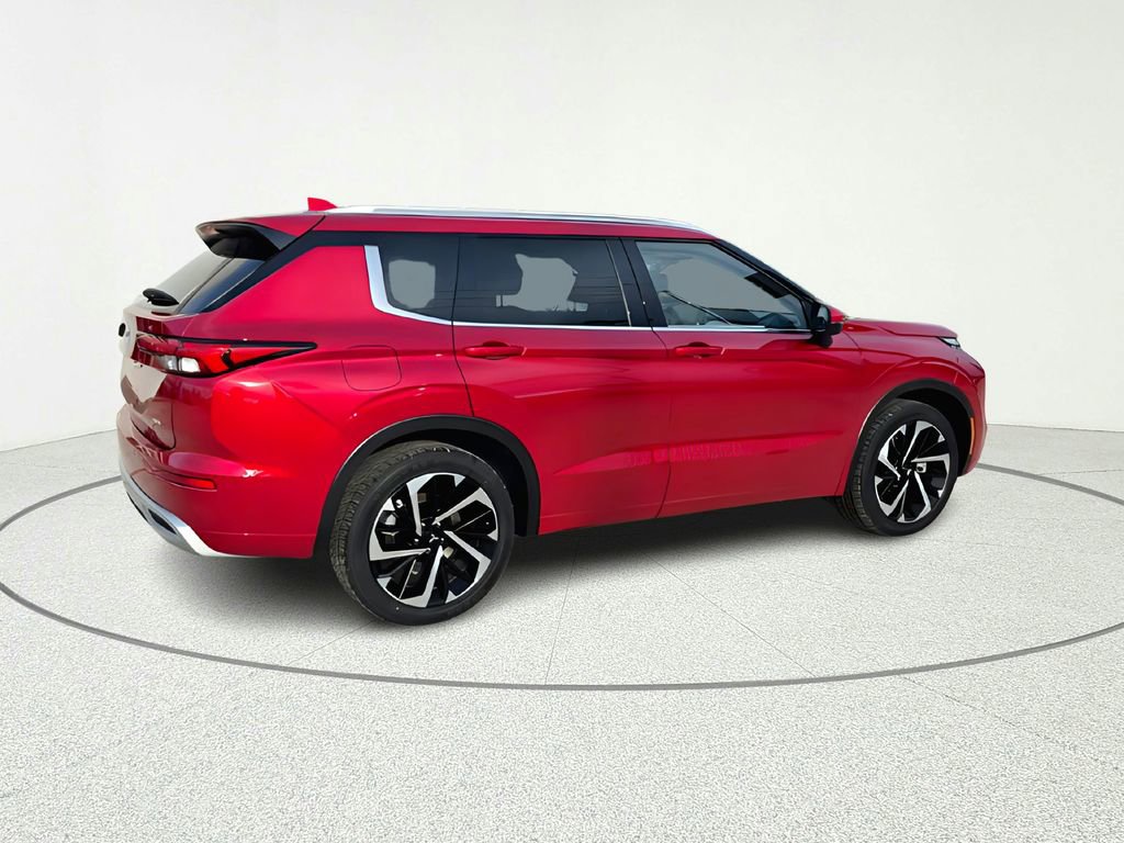 Used 2024 Mitsubishi Outlander SEL FWD image 7