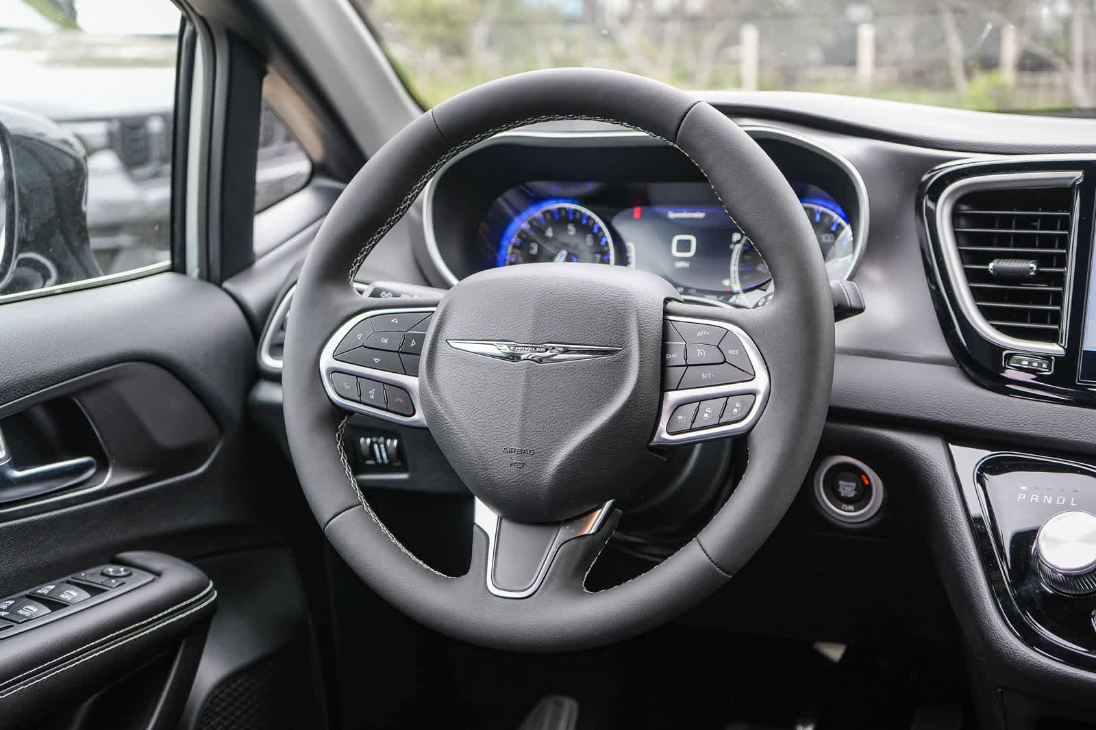 New 2026 Chrysler Voyager LX image 15