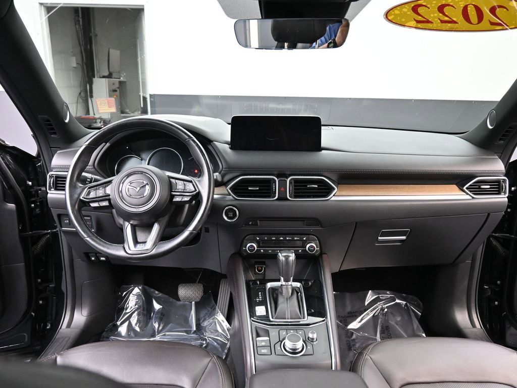 Used 2022 MAZDA CX-5 Signature image 9