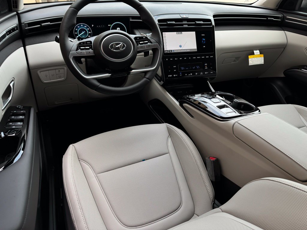New 2024 Hyundai Tucson Limited AWD/4WD image 2