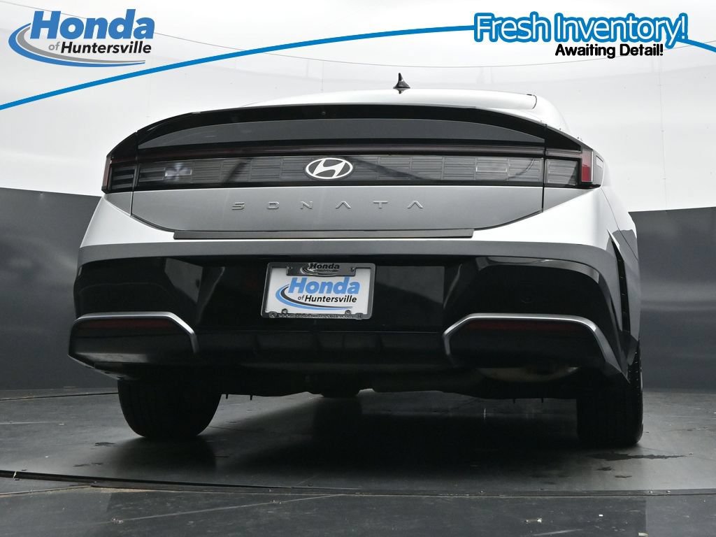 Used 2025 Hyundai Sonata SEL FWD image 33