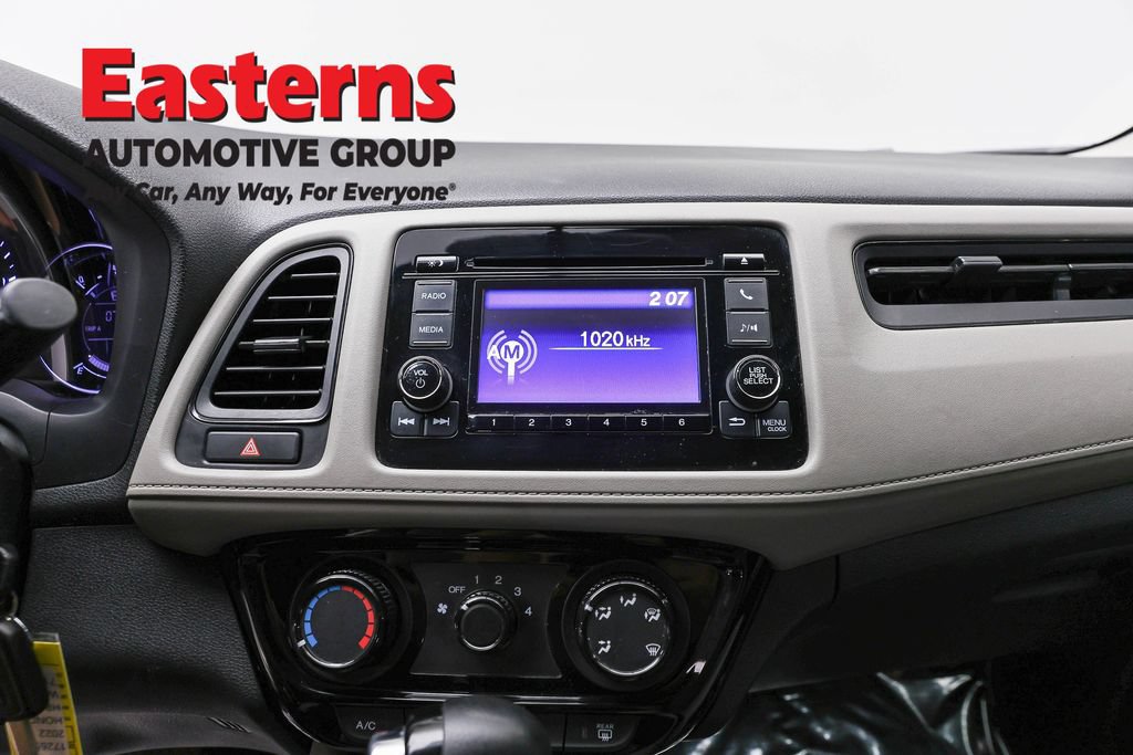 Used 2022 Honda HR-V LX image 11