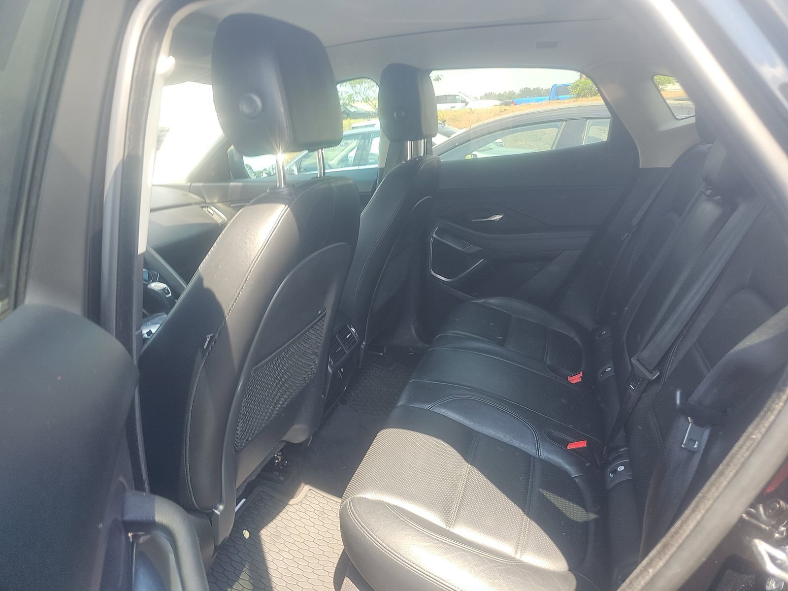Used 2020 Jaguar E-PACE SE AWD/4WD image 13