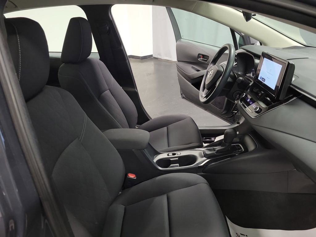 Used 2024 Toyota Corolla LE image 21
