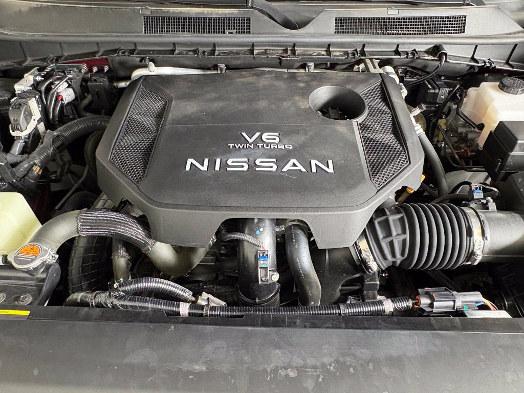 Used 2025 Nissan Armada Platinum Reserve AWD/4WD image 44