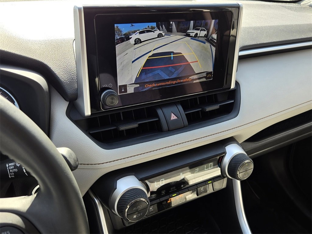 Used 2024 Toyota RAV4 XLE image 23