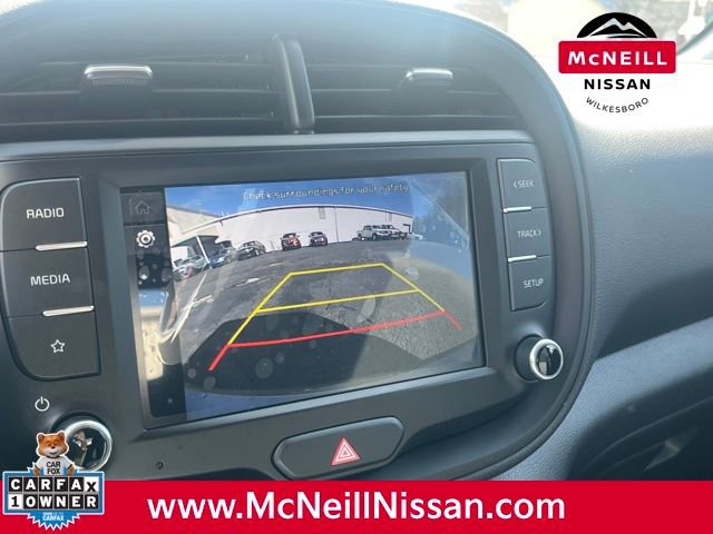 Used 2023 Kia Soul LX image 21