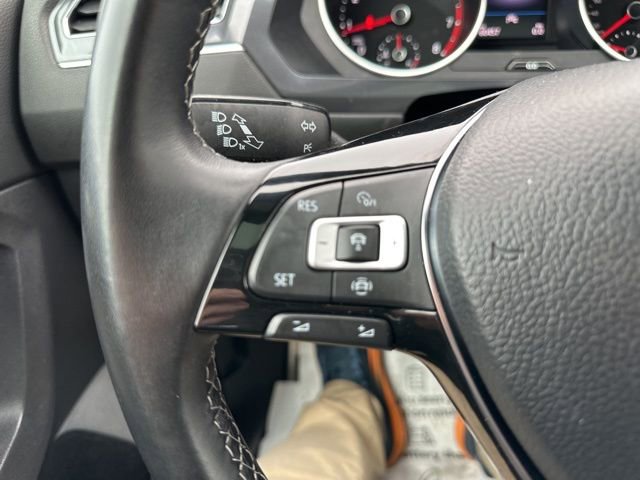 Used 2021 Volkswagen Tiguan SE R-Line AWD/4WD image 21
