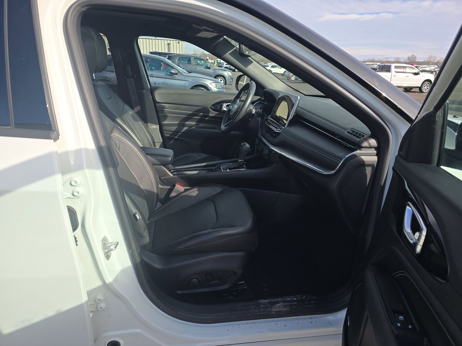 Used 2022 Jeep Compass High Altitude image 49