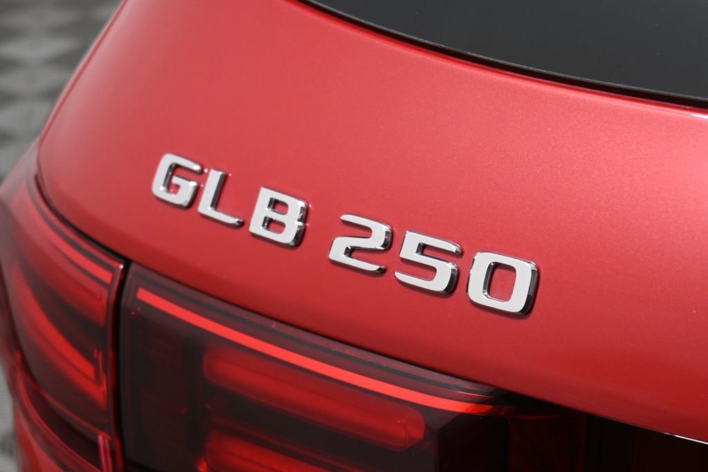 Certified 2026 Mercedes-Benz GLB 250 GLB 250 image 38