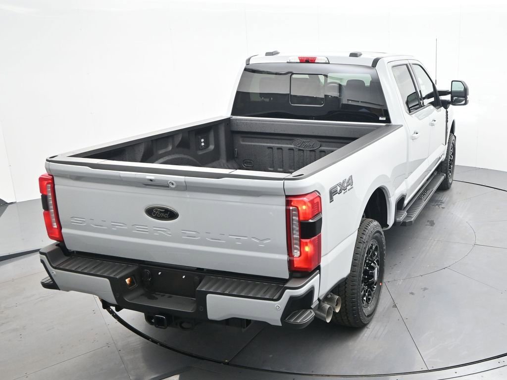 New 2026 Ford F250 Lariat w/ Black Appearance Package image 28