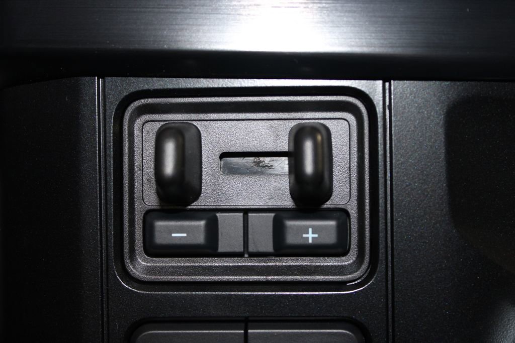 New 2026 Ford F250 Lariat w/ Black Appearance Package image 52