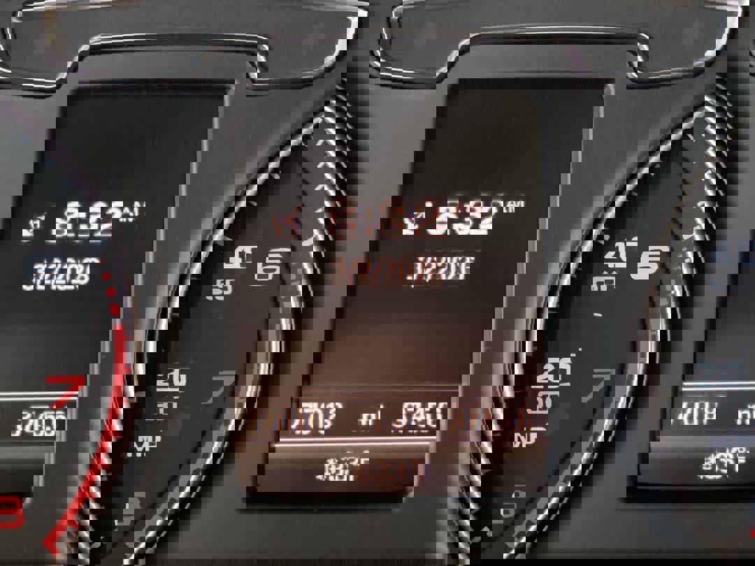 Used 2018 Audi Q3 2.0T Premium Plus w/ Premium Plus Package image 18