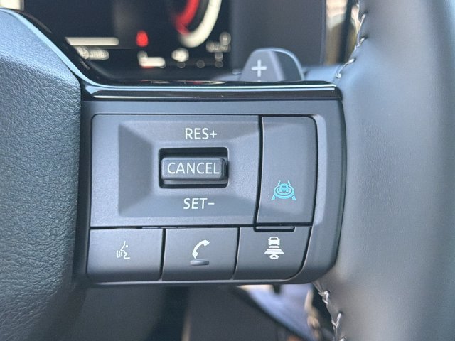 New 2026 Nissan Pathfinder Platinum AWD/4WD image 30