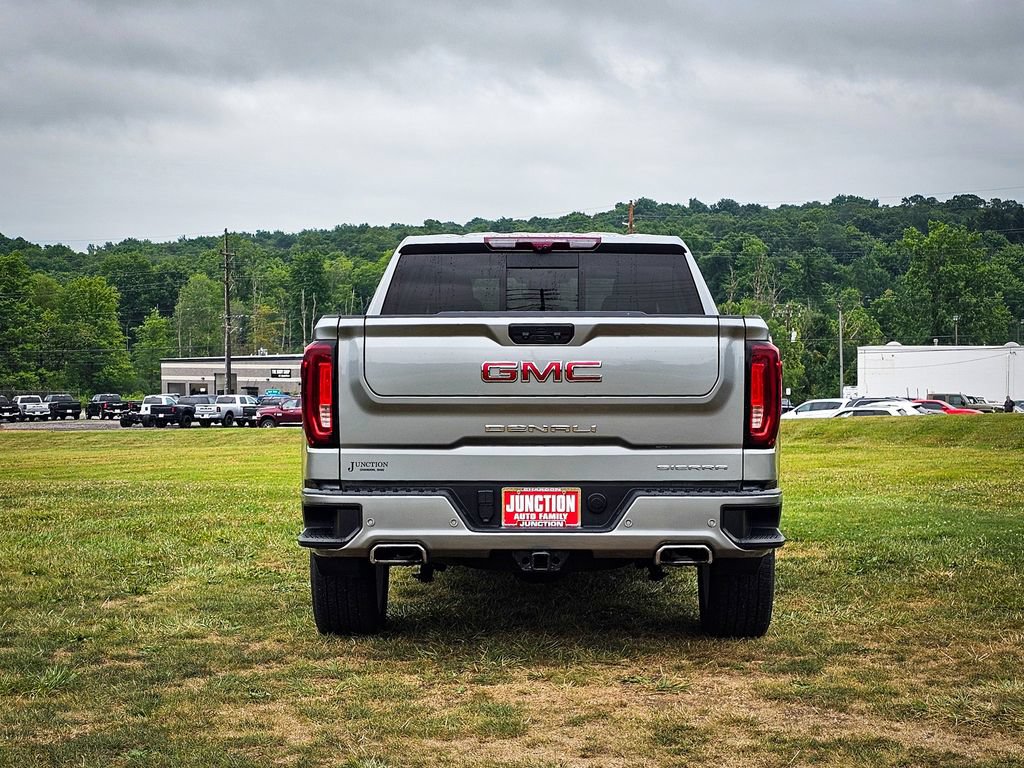Used 2024 GMC Sierra 1500 Denali w/ Technology Package AWD/4WD image 6