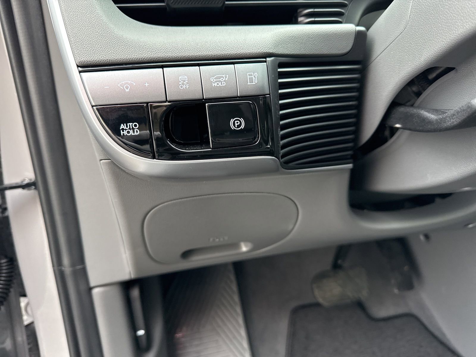 Used 2025 Hyundai Ioniq 5 SEL image 21