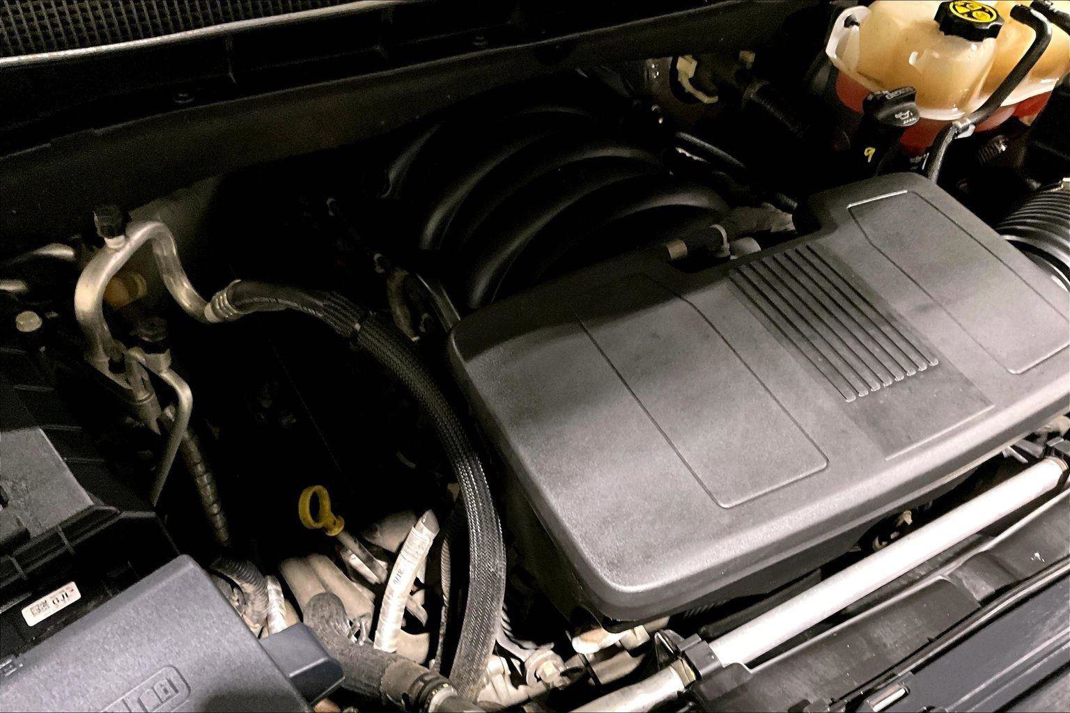 Used 2021 Chevrolet Tahoe LT image 36