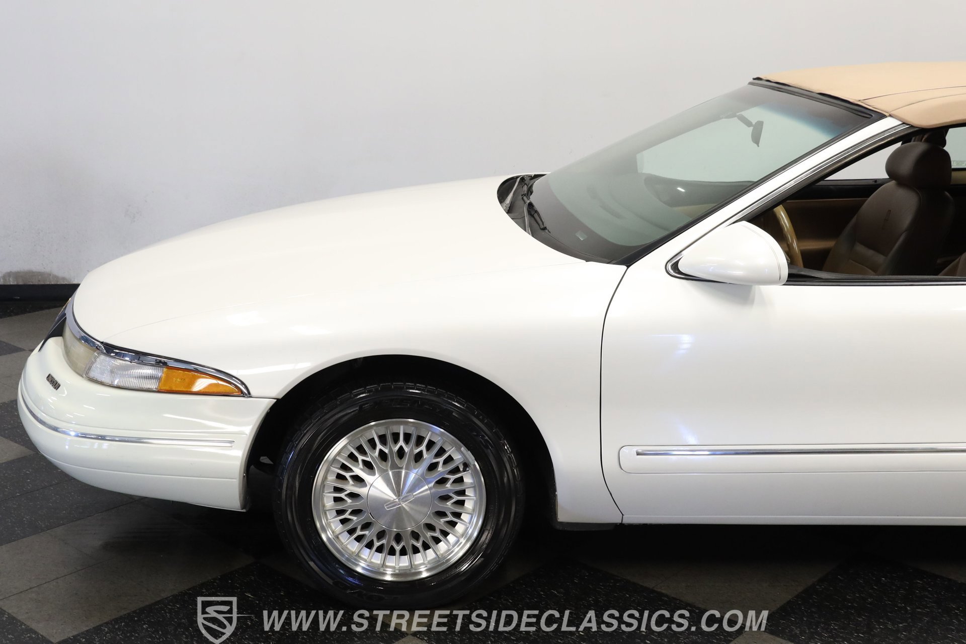 Used 1994 Lincoln Mark VIII image 22