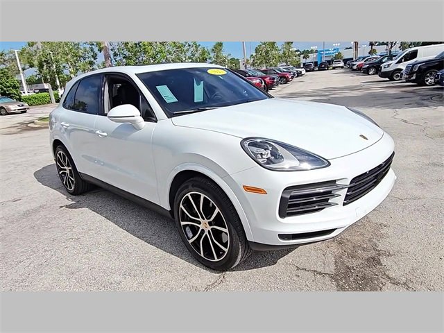 Used 2023 Porsche Cayenne image 27