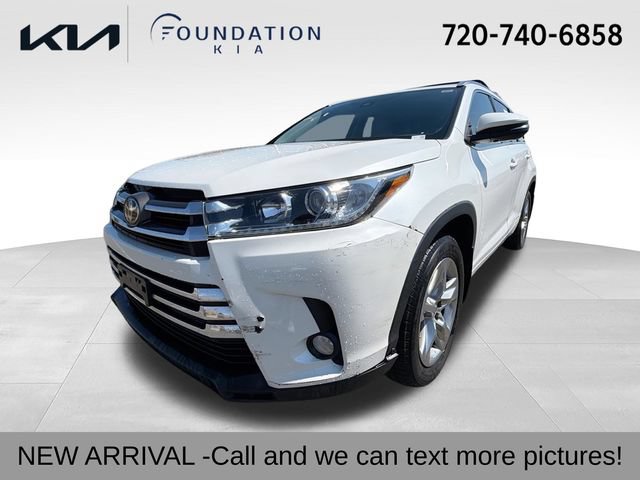 Used 2018 Toyota Highlander Limited w/ Carpet Mat Package (TMS)