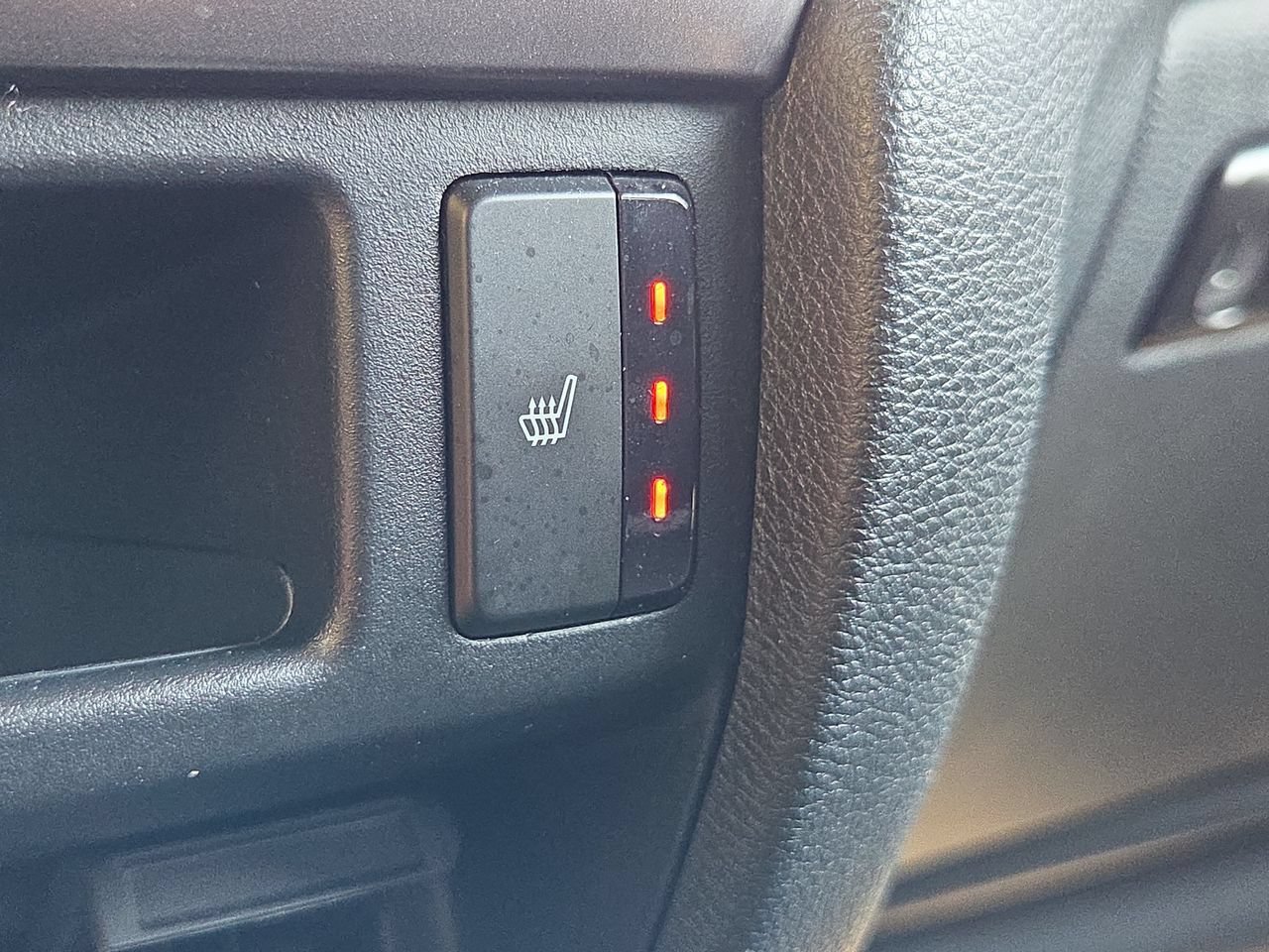 Used 2023 Honda Passport EX-L image 43