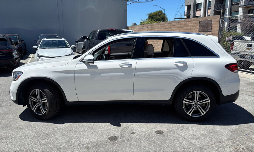Used 2021 Mercedes-Benz GLC 300 image 11