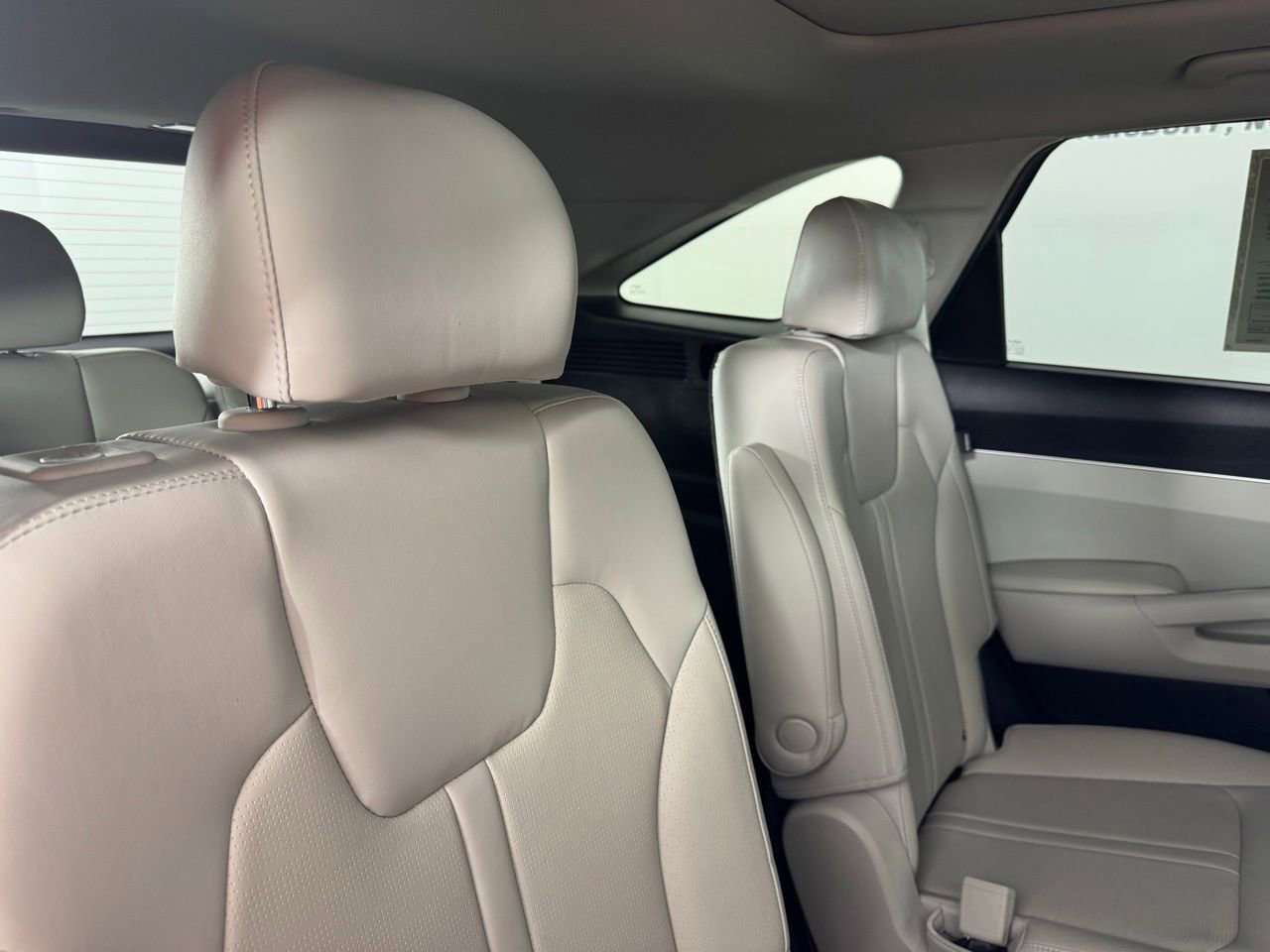 Used 2025 Kia Sorento X-Line EX image 30