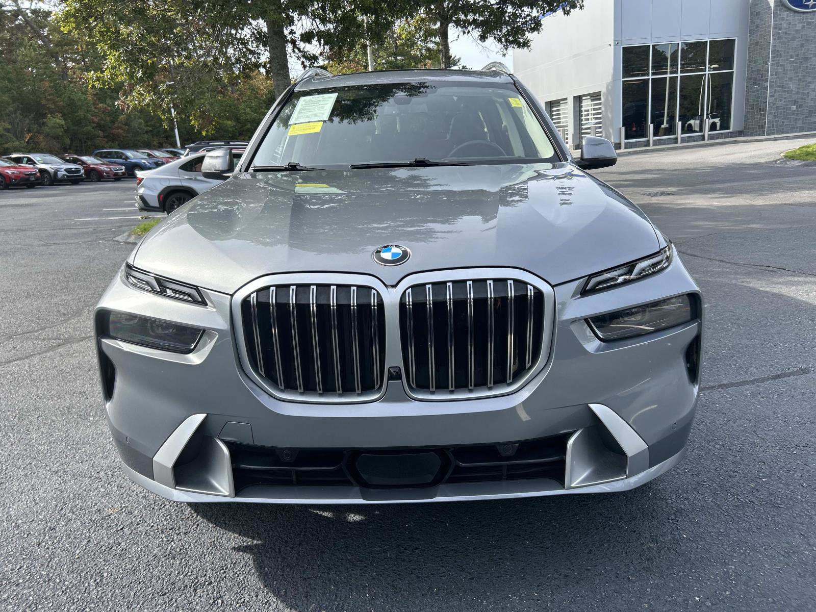 Used 2024 BMW X7 xDrive40i w/ Premium Package image 8