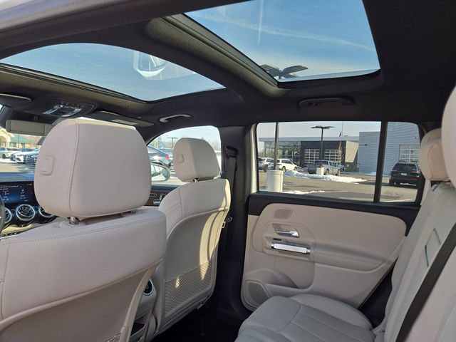 New 2026 Mercedes-Benz GLB 250 4MATIC image 30