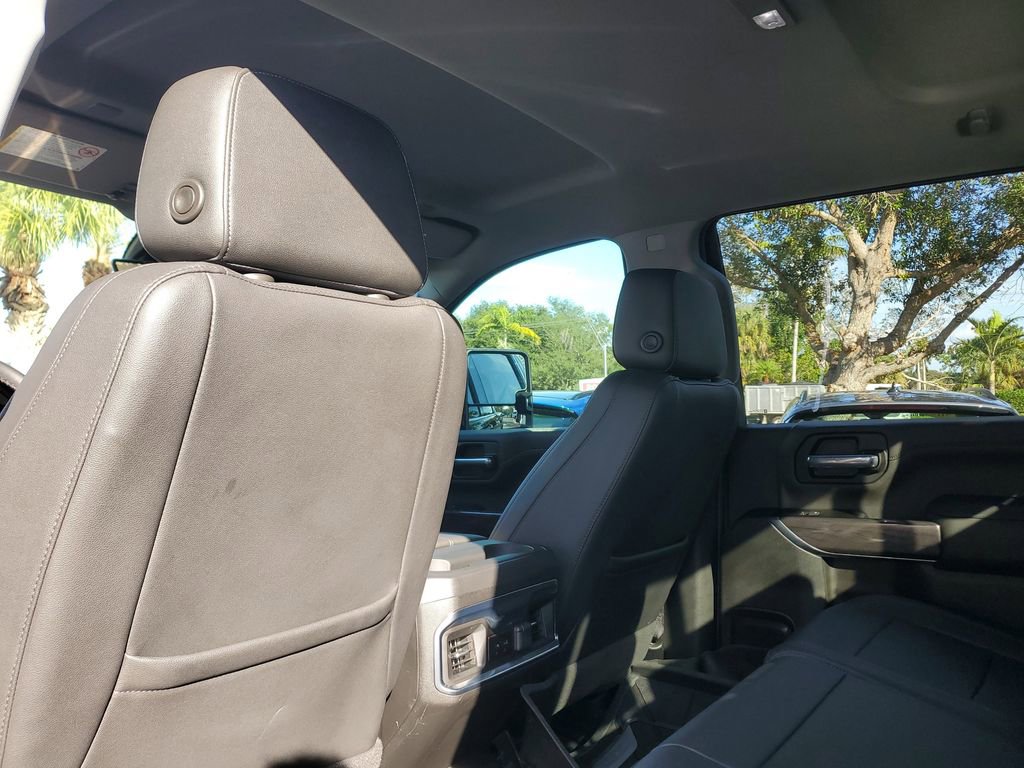 Certified 2022 Chevrolet Silverado 2500 LTZ w/ LTZ Plus Package image 15