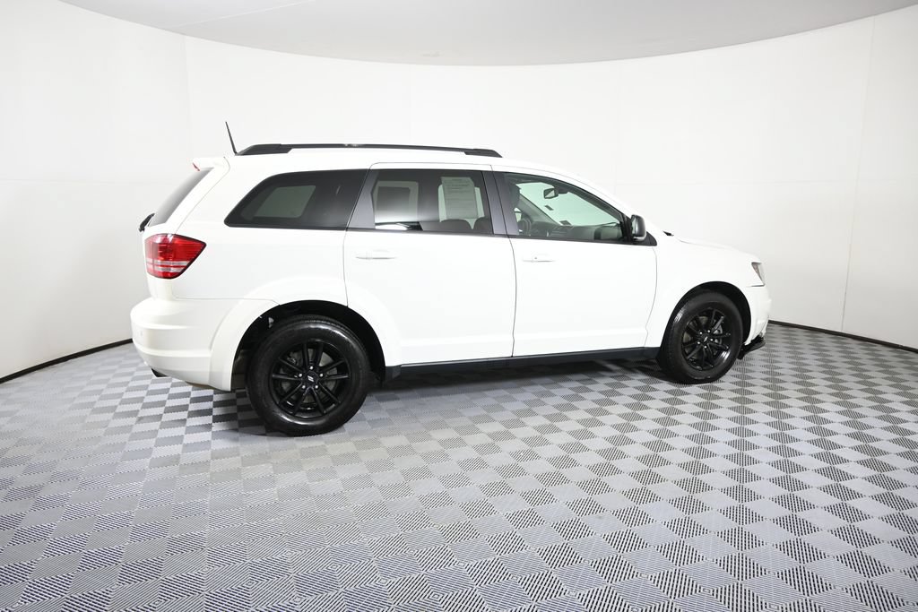 Used 2020 Dodge Journey SE w/ Blacktop Package FWD image 7