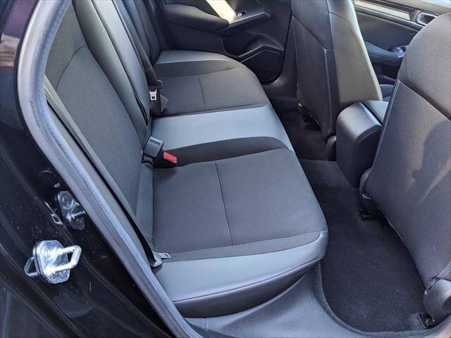 Used 2025 Honda Civic Sport image 14