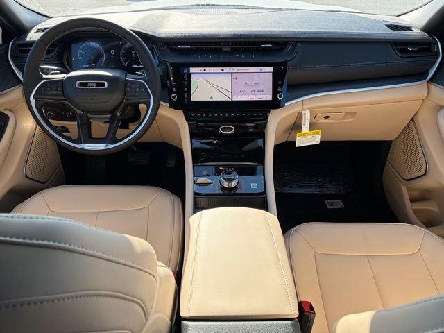 New 2026 Jeep Grand Cherokee Limited w/ Limited Altitude Package AWD/4WD image 37