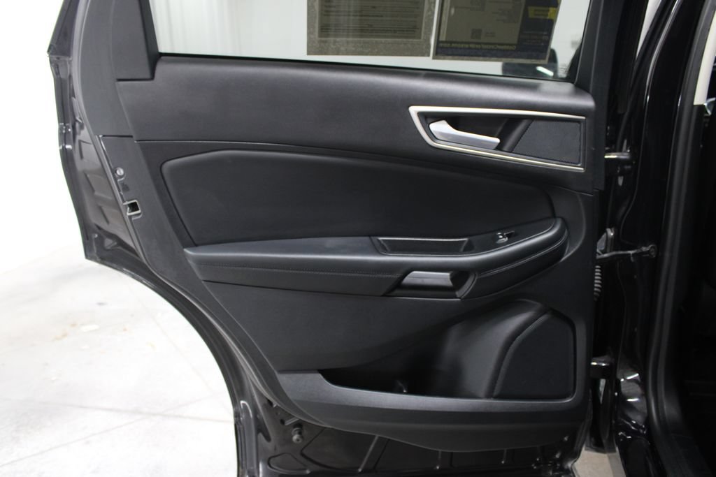 Used 2024 Ford Edge SEL AWD/4WD image 31