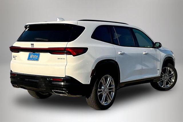 Used 2025 Buick Enclave Sport Touring w/ Super Cruise Package AWD/4WD image 6